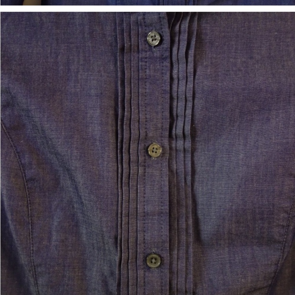 Express Essential’s Shirt - Picture 2 of 3